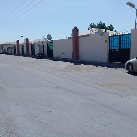 Mya00 Villa